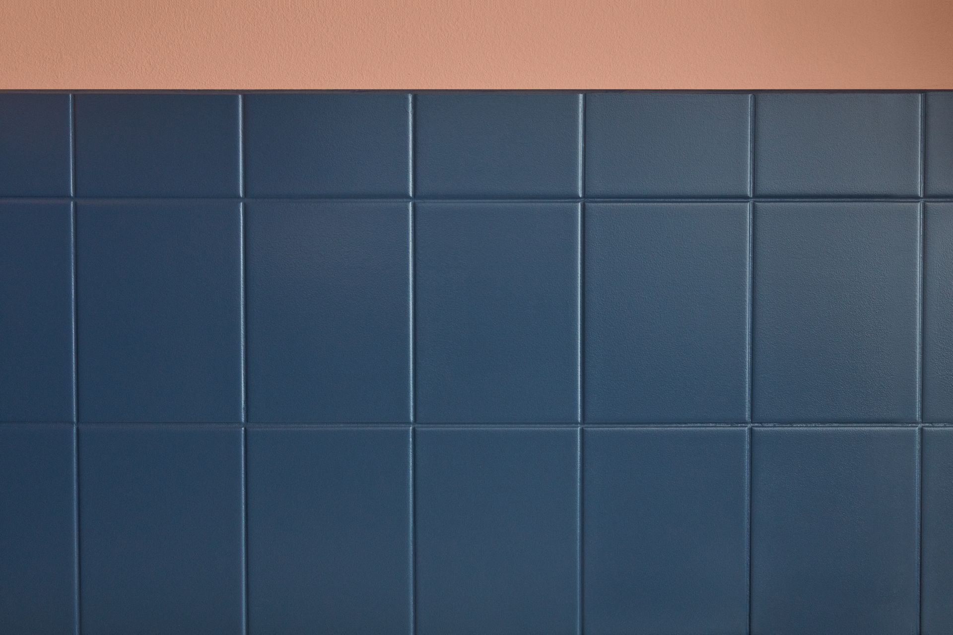 Tikkurila Luja keraminių sienų plytelių dažai 2 tikkurila luja keraminės sienų plytelės - Stillorgan Decor