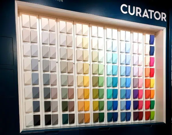 Curator paint display