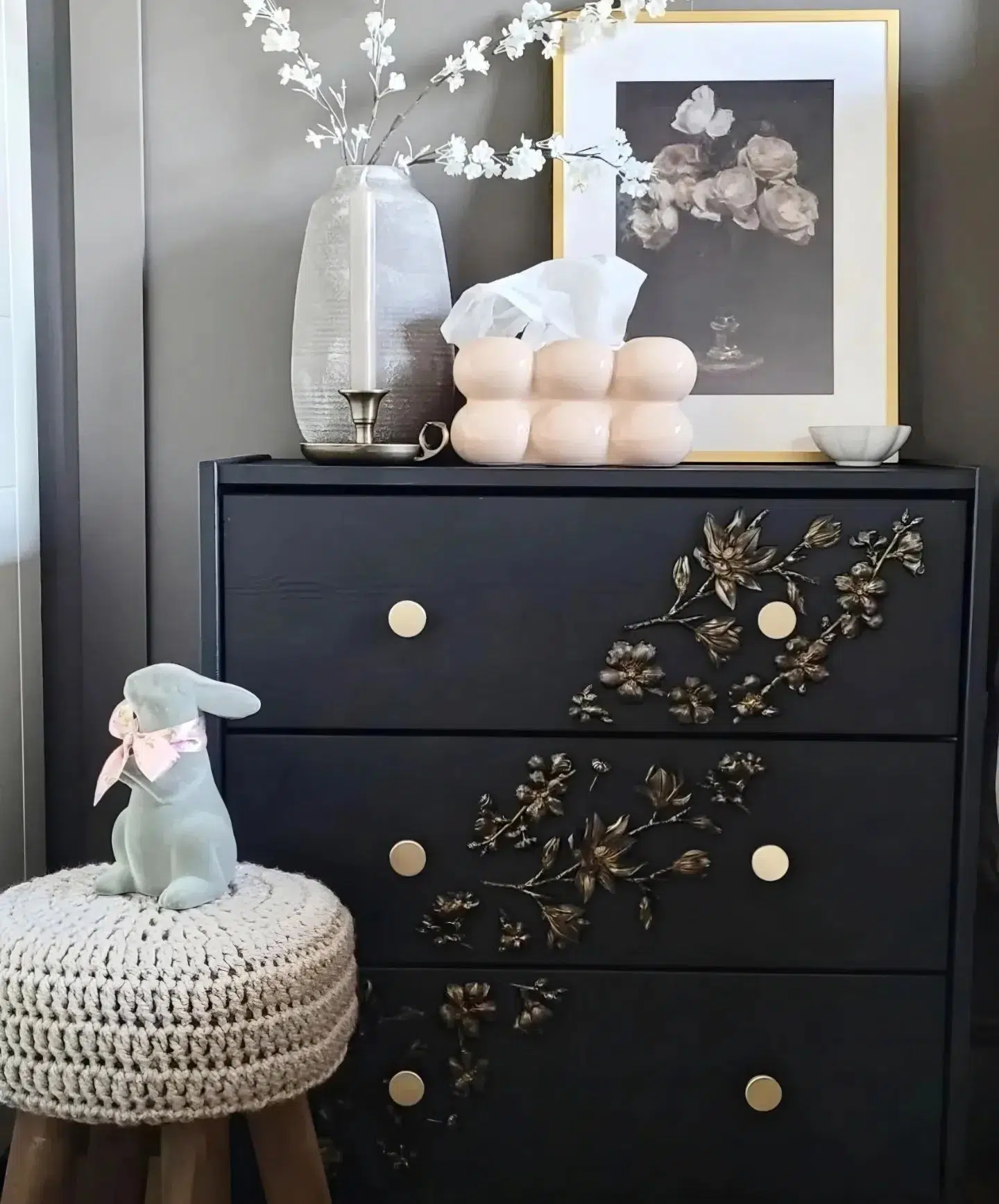 Happy Easter! 🐇🐥🥚

This beautiful bedroom locker
transformation and Easter decor was done by the super talented Lisa @seoigehome using the no sand, no strip, no prime
Beyond Paint in 🎨Licorice from our Colour Showroom!

Follow @seoigehome for the full details on this
bedroom transformation.

   @beyondpaintdiy