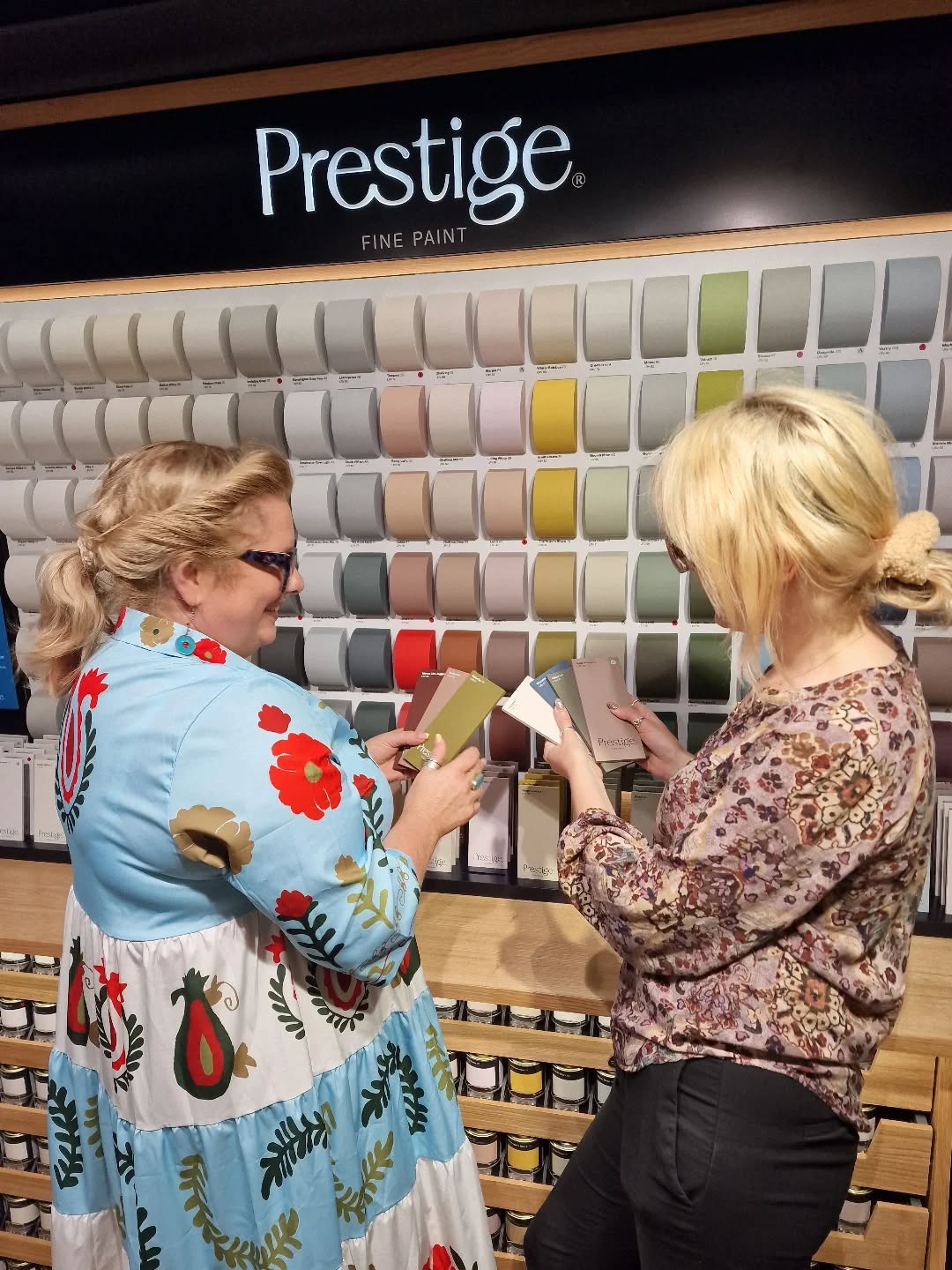 Just two of the best colour consultants picking their favourite colour schemes from our new Prestige® colour display. 😇
@p_wakelydesign & @julie_colour 🥰
Pop in to our colour showroom and choose your perfect colour from the brand new Prestige® colour collection today.
