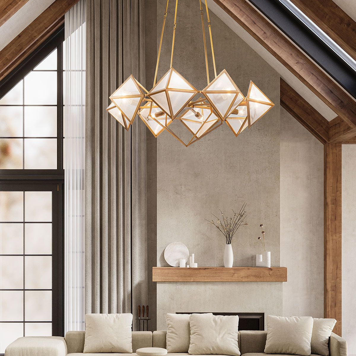 Luxe Cairo kroonluchter met 8 lampen in vintage messing. Luxe Cairo kroonluchter met 8 lampen in vintage messing - Stillorgan Decor